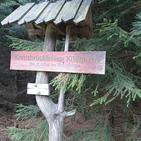 Dachspitze Mit Tiefgaragenstellplatz Und Skiraum Appartement