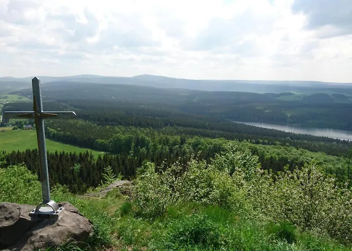 Dachspitze Mit Tiefgaragenstellplatz Und Skiraum *